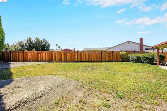 5246 Abbey Ct, Newark, CA 94560