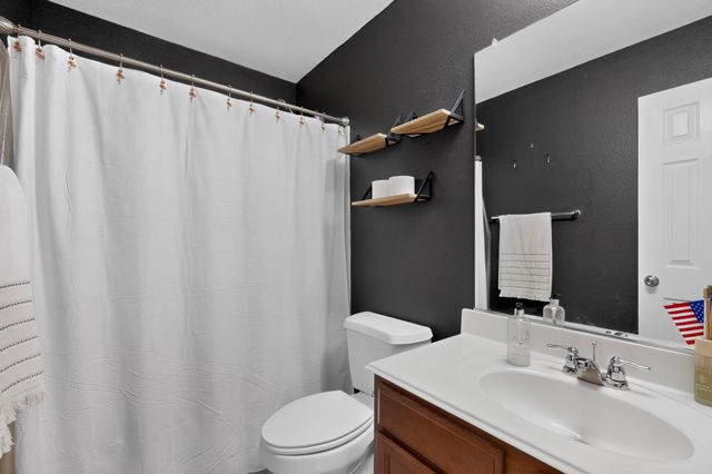1336 Shelley Drive, Burleson, TX 76028