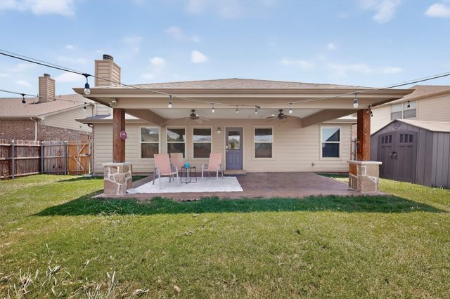 1336 Shelley Drive, Burleson, TX 76028