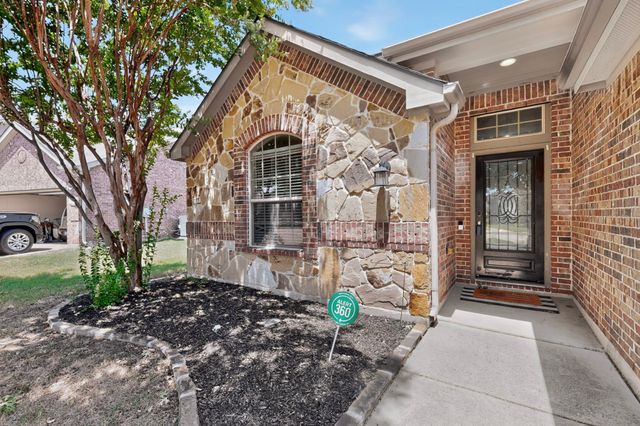 1336 Shelley Drive, Burleson, TX 76028