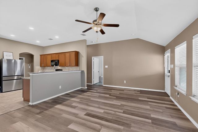 1336 Shelley Drive, Burleson, TX 76028