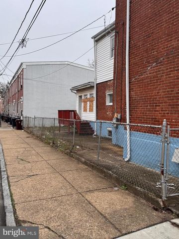 1010 N LOMBARD ST, Wilmington, DE 19801