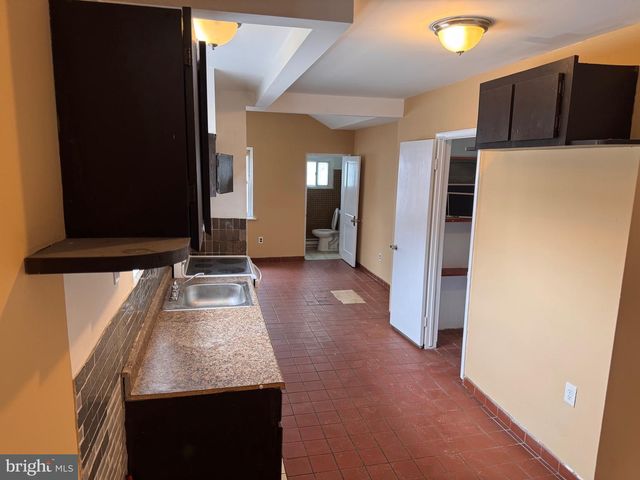 1010 N LOMBARD ST, Wilmington, DE 19801