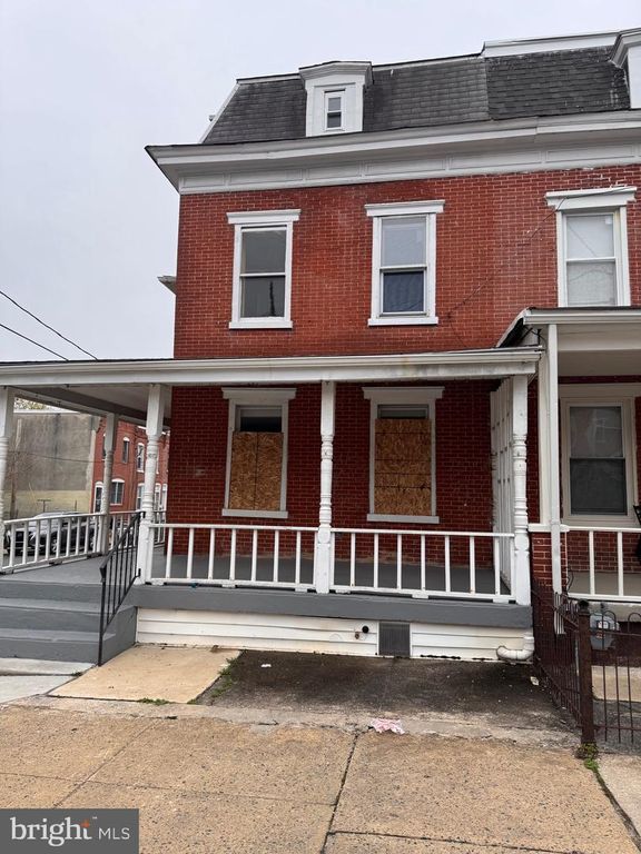1010 N LOMBARD ST, Wilmington, DE 19801