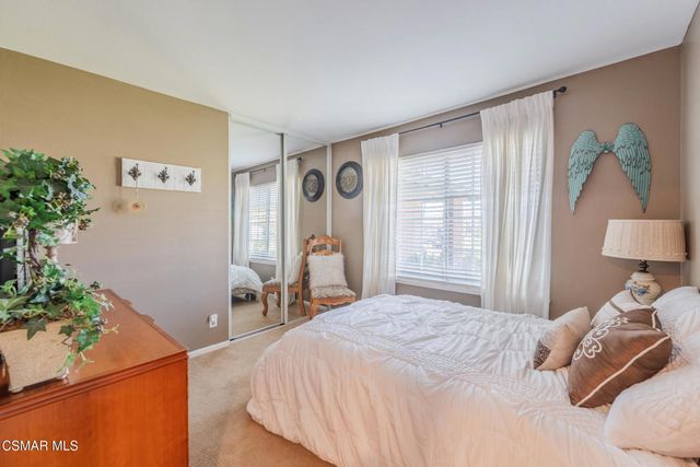 2756 N Dalenhurst Place, Simi Valley, CA 93065