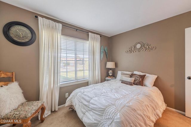 2756 N Dalenhurst Place, Simi Valley, CA 93065