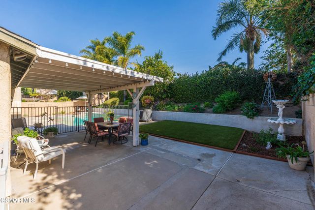 2756 N Dalenhurst Place, Simi Valley, CA 93065