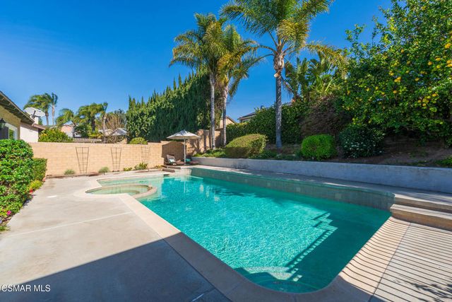 2756 N Dalenhurst Place, Simi Valley, CA 93065