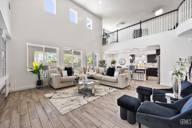 9213 Rancho Viejo Drive, Bakersfield, CA 93314