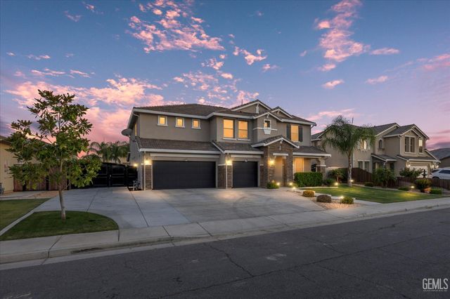 9213 Rancho Viejo Drive, Bakersfield, CA 93314