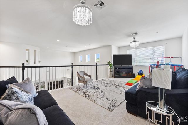 9213 Rancho Viejo Drive, Bakersfield, CA 93314