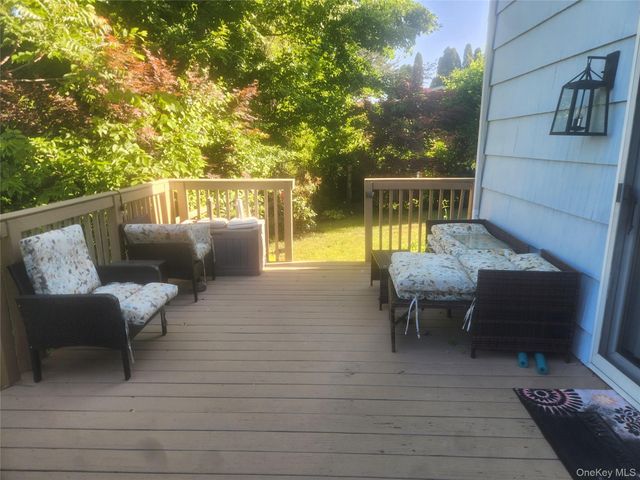 9 Westview Avenue, North Salem, NY 10560