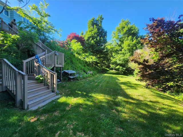 9 Westview Avenue, North Salem, NY 10560