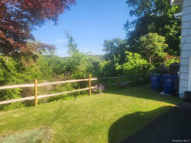 9 Westview Avenue, North Salem, NY 10560
