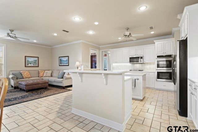 11167 Marsh Wren, Flint, TX 75762