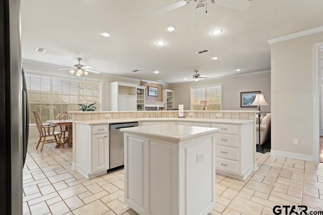 11167 Marsh Wren, Flint, TX 75762