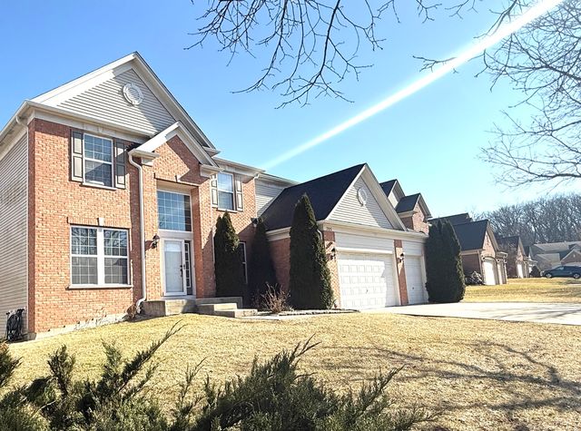 705 Blue Ridge Drive, Streamwood, IL 60107