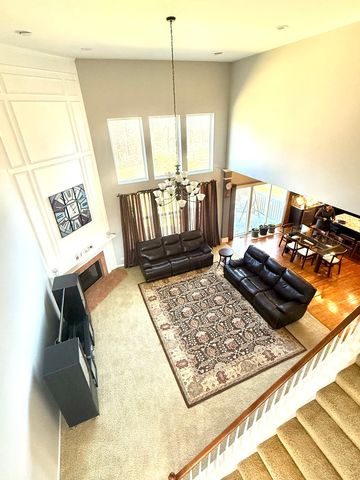 705 Blue Ridge Drive, Streamwood, IL 60107