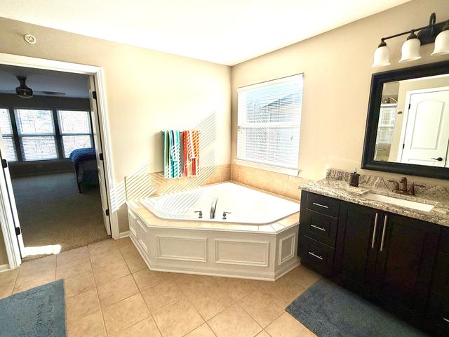 705 Blue Ridge Drive, Streamwood, IL 60107