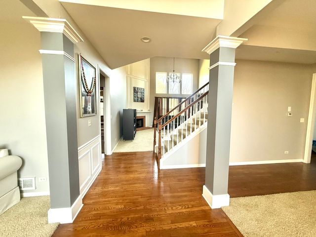 705 Blue Ridge Drive, Streamwood, IL 60107