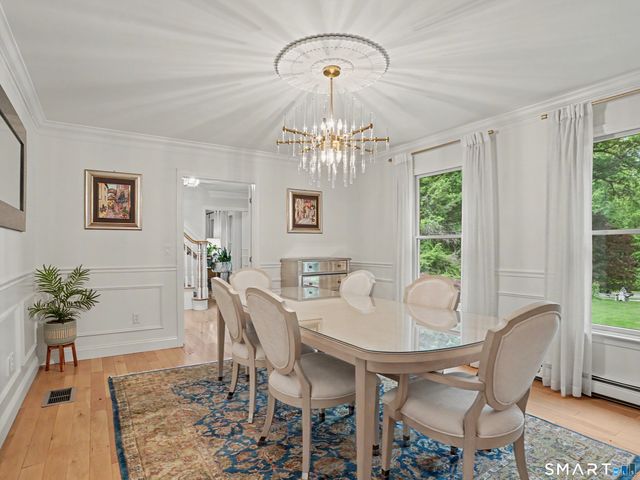 9 Fox Hollow Lane, Newtown, CT 06482