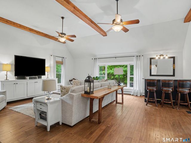 9 Fox Hollow Lane, Newtown, CT 06482