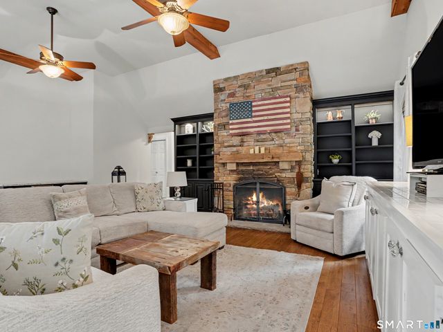 9 Fox Hollow Lane, Newtown, CT 06482