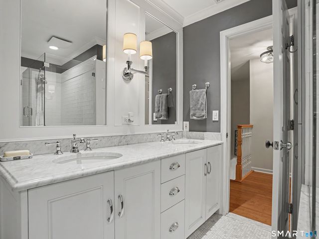 9 Fox Hollow Lane, Newtown, CT 06482