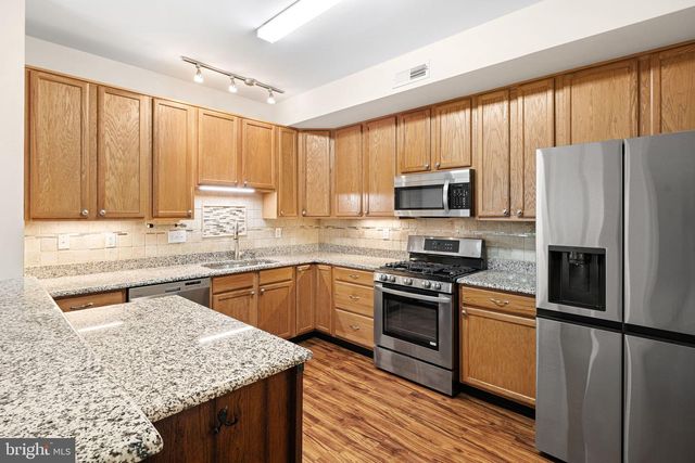 1364 NICKLAUS DR, Springfield, PA 19064