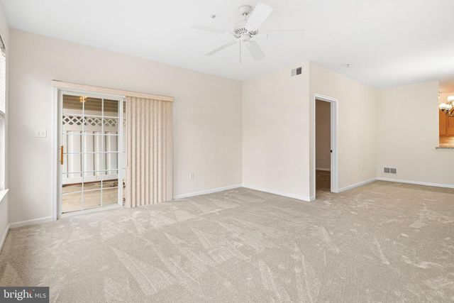 1364 NICKLAUS DR, Springfield, PA 19064