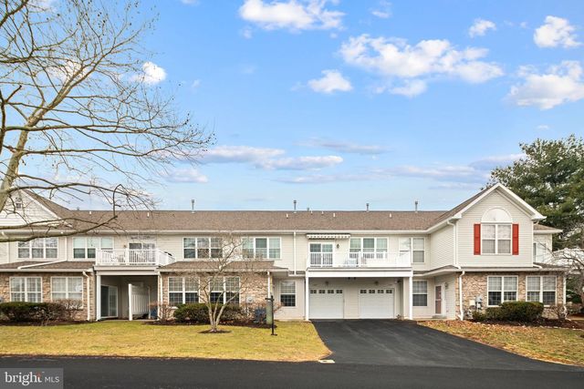 1364 NICKLAUS DR, Springfield, PA 19064