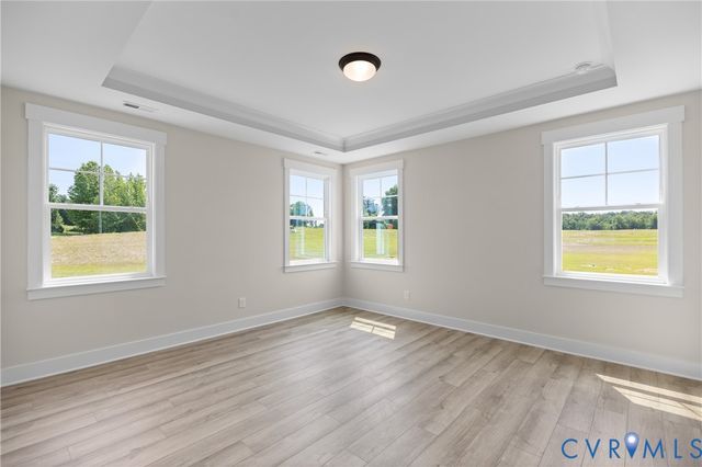 10263 Szalay Ln, Ashland, VA 23005