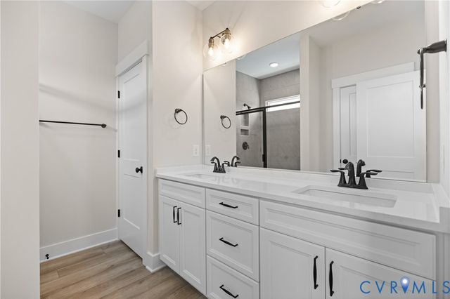 10263 Szalay Ln, Ashland, VA 23005