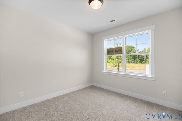 10263 Szalay Ln, Ashland, VA 23005