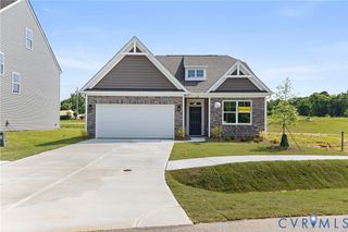 10263 Szalay Ln, Ashland, VA 23005