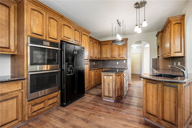 67 Skipton Drive, Bella Vista, AR 72714