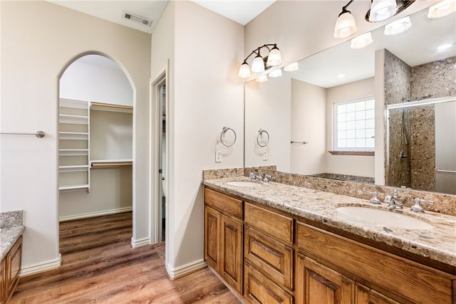 67 Skipton Drive, Bella Vista, AR 72714