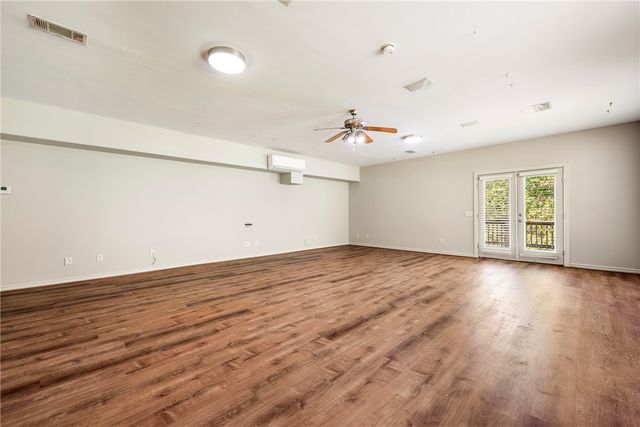 67 Skipton Drive, Bella Vista, AR 72714