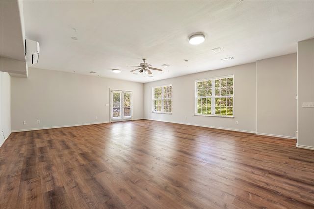 67 Skipton Drive, Bella Vista, AR 72714