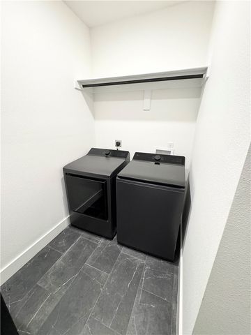 30 Rockhill Lane, Bella Vista, AR 72715