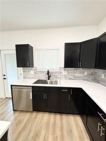 30 Rockhill Lane, Bella Vista, AR 72715