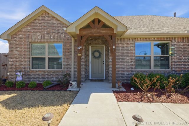 11101 N 133rd East Avenue, Owasso, OK 74055