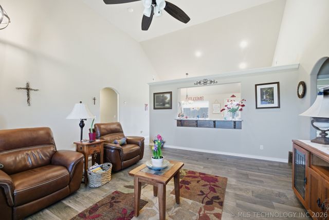 11101 N 133rd East Avenue, Owasso, OK 74055