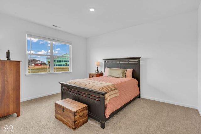 1114 Winterfield Boulevard, Franklin, IN 46131