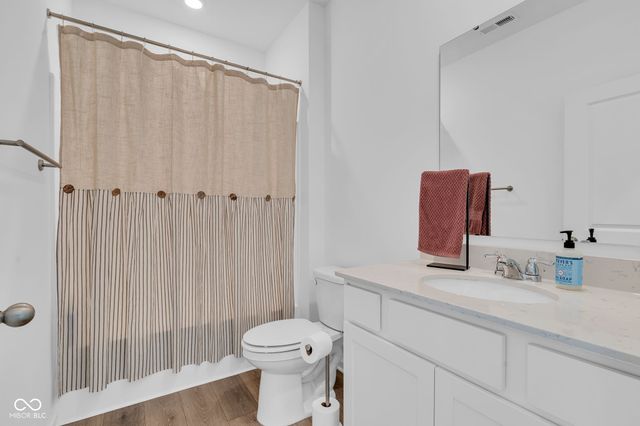 1114 Winterfield Boulevard, Franklin, IN 46131