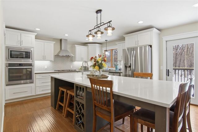 2448 30th Avenue, Elk Mound, WI 54739