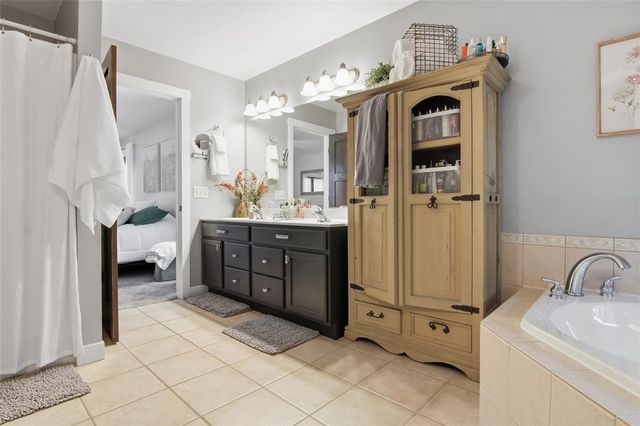 2448 30th Avenue, Elk Mound, WI 54739