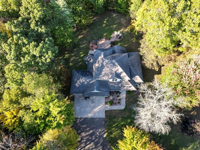 2448 30th Avenue, Elk Mound, WI 54739