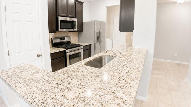 124 Camelot Place Court, Conroe, TX 77304