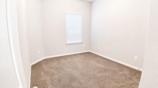 124 Camelot Place Court, Conroe, TX 77304